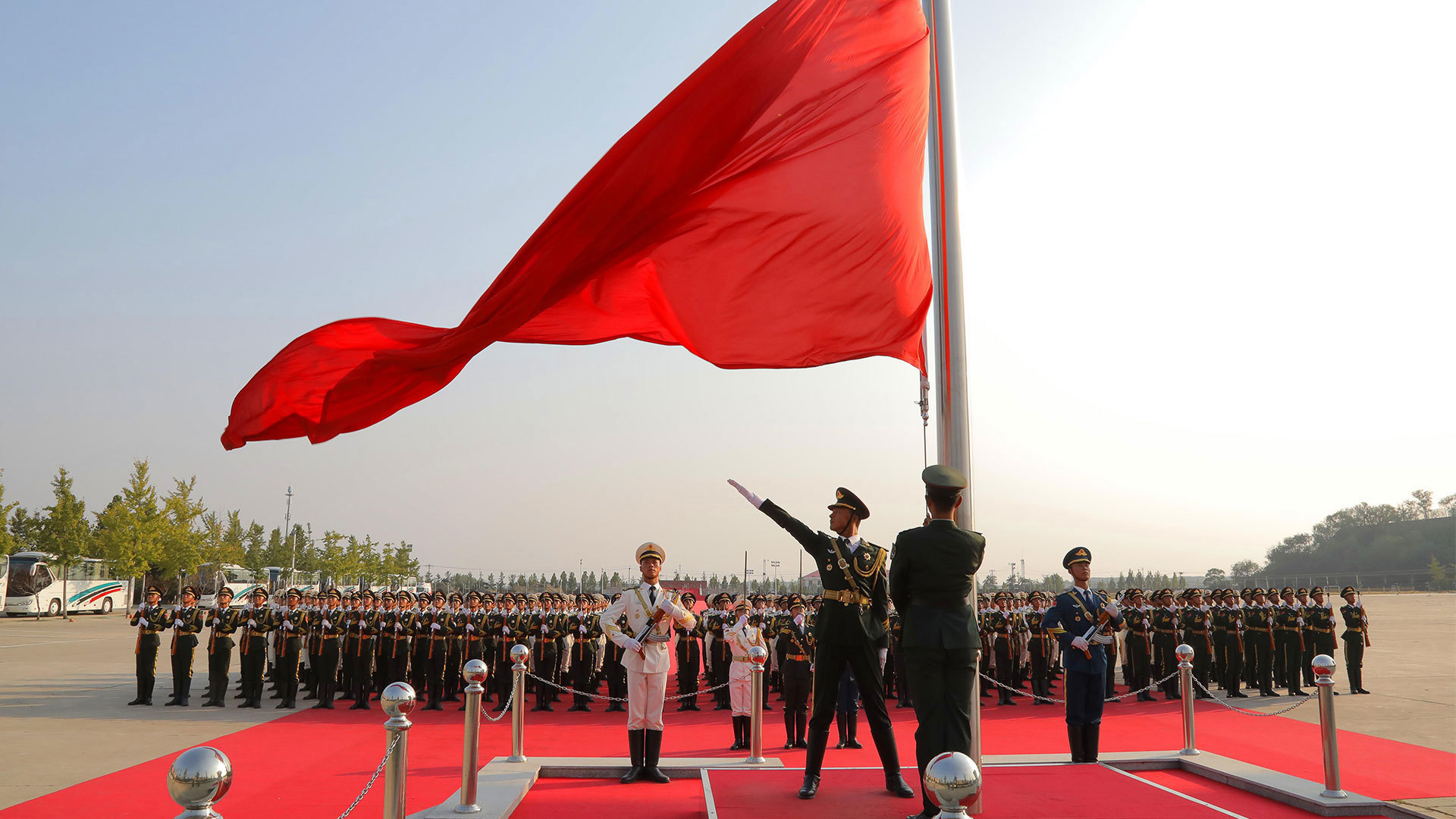 国庆70周年大阅兵旗杆训练旗杆供应商